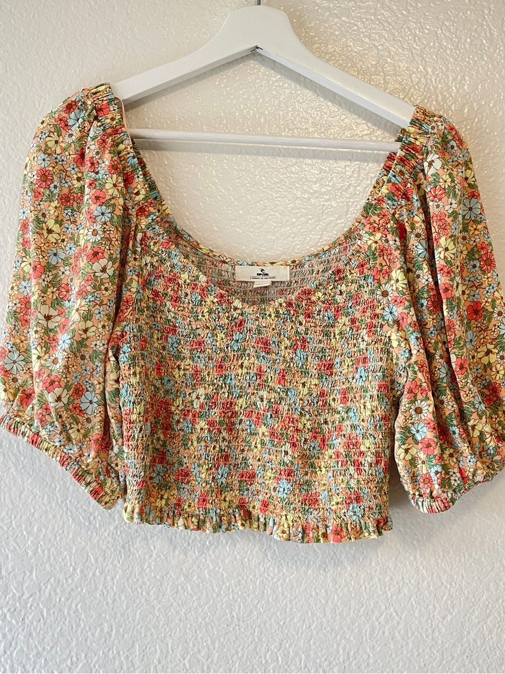 RIP CURL Floral Smocked Puff-Sleeve Crop Top - Multi